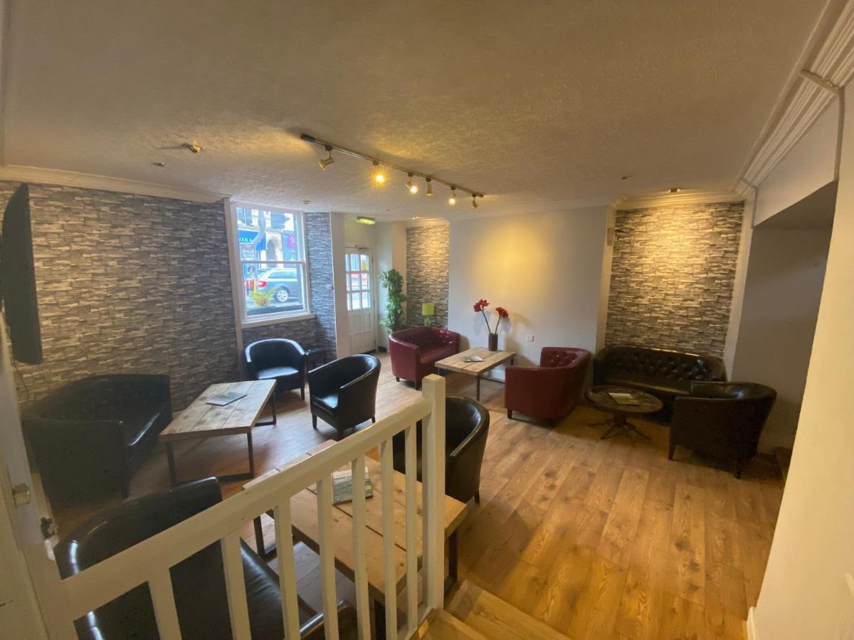 The County Hotel - Self Check-In, Ultra Fast Wi-Fi, Free Parking, Central Location Selkirk Exterior foto